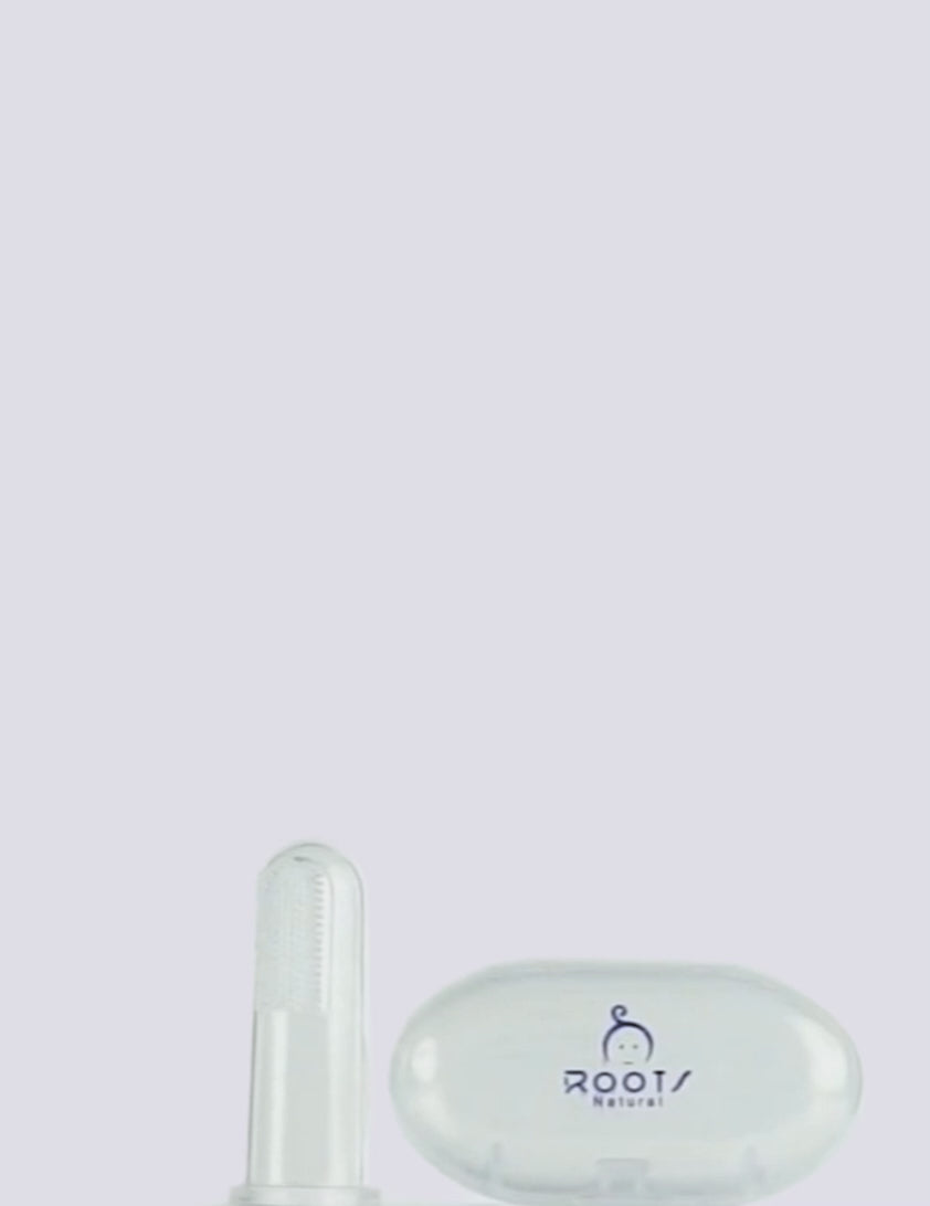 B0009 | Finger Brush With Travel Case